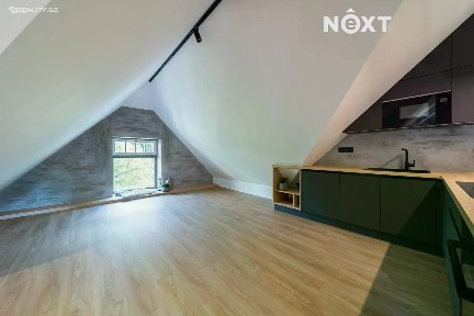 Pronájem bytu 2+kk 110 m²