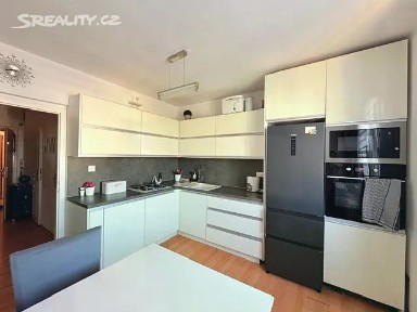 Prodej bytu 3+1 65 m²