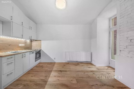 Pronájem kanceláře 50 m²