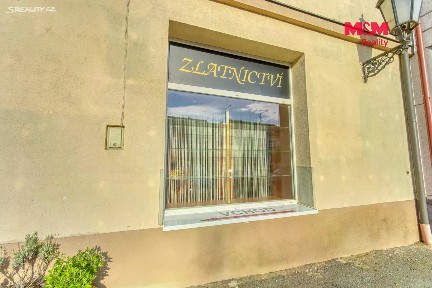 Pronájem obchodního prostoru 38 m²