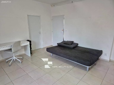 Pronájem bytu pokoje 20 m²