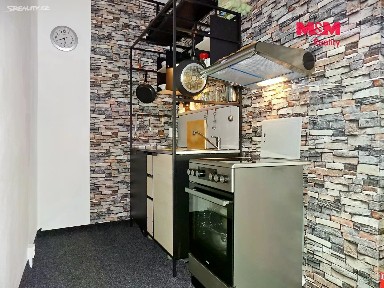 Prodej bytu 1+kk 31 m²