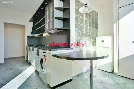 Prodej bytu 3+1 70 m²