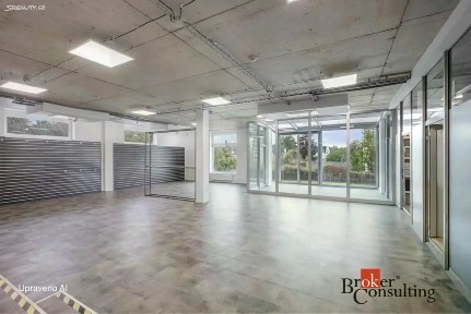Pronájem obchodního prostoru 611 m²