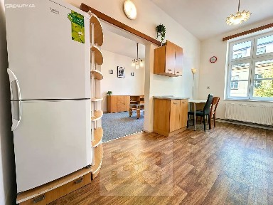 Pronájem bytu 1+1 38 m²