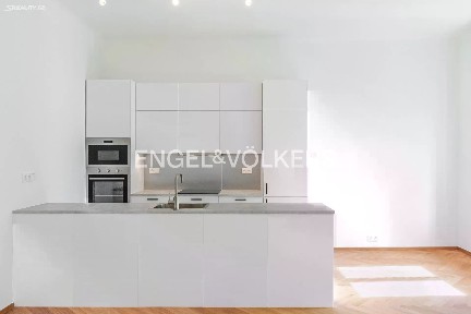 Pronájem bytu 2+kk 90 m²