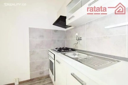 Pronájem bytu 1+1 35 m²