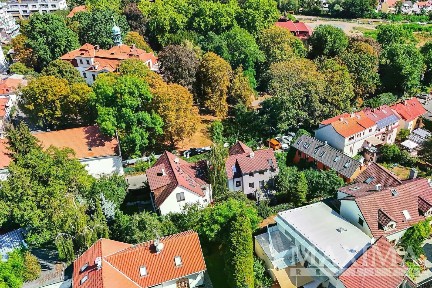 Prodej vily 351 m², pozemek 223 m²