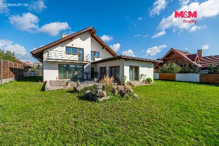 Prodej rodinného domu 300 m², pozemek 1006 m²