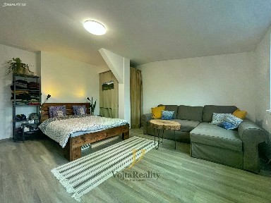 Pronájem bytu 1+1 50 m²