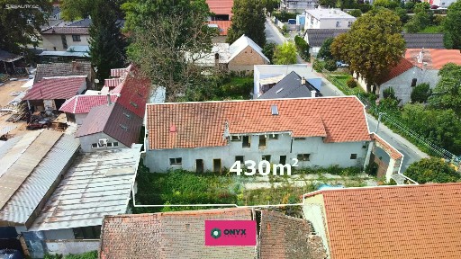 Prodej rodinného domu 344 m², pozemek 430 m²