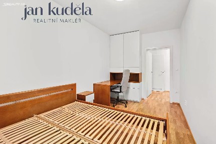 Pronájem bytu 2+kk 48 m²