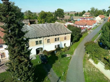 Kmetiněves