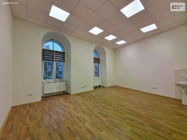 Pronájem kanceláře 28 m²