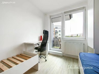 Zakšínská, Praha - Střížkov