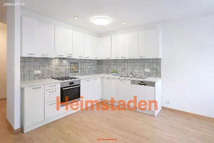 Pronájem bytu 3+kk 76 m²