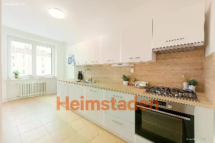 Pronájem bytu 4+kk 105 m²