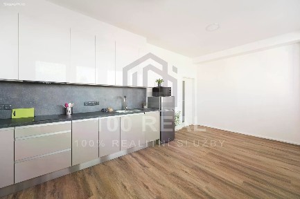 Pronájem bytu 1+kk 29 m²