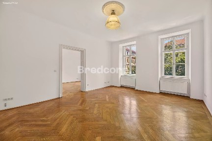 Pronájem kanceláře 160 m²