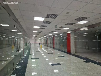 Pronájem obchodního prostoru 68 m²