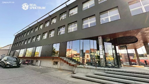 Pronájem kanceláře 140 m²