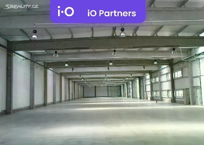 Pronájem skladového prostoru 640 m²
