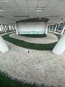 Pronájem kanceláře 762 m²
