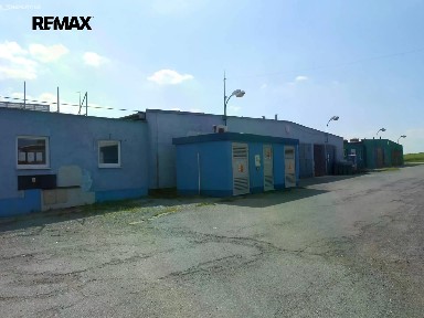 Pronájem výrobní haly, prostoru 1030 m²