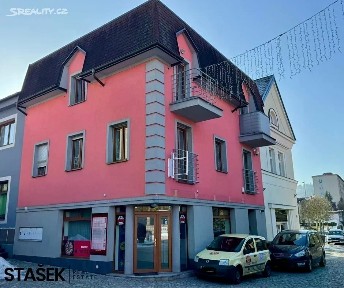 Pronájem bytu 2+kk 87 m²