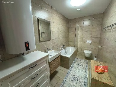 Pronájem bytu 3+kk 70 m²