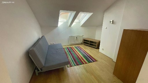 náměstí Jiřího z Poděbrad, Praha - Vinohrady