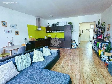 Pronájem bytu 2+kk 66 m²