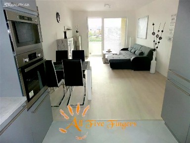 Pronájem bytu 2+kk 65 m²