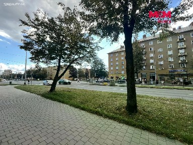 Pronájem obchodního prostoru 21 m²