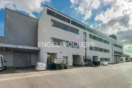 Pronájem kanceláře 89 m²
