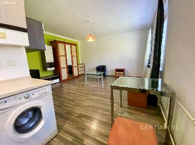 Pronájem bytu 1+kk 34 m²