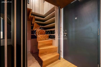 Pronájem bytu 1+kk 53 m²