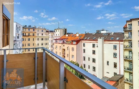Pronájem bytu 2+kk 45 m²