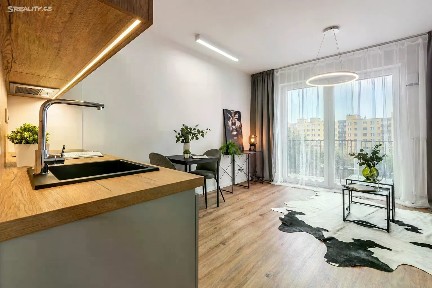 Pronájem bytu 1+kk 27 m²