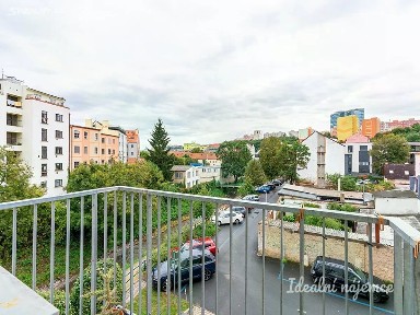Pronájem bytu 3+kk 63 m²