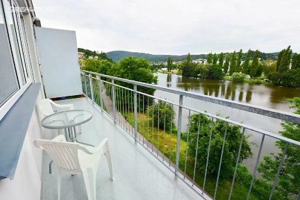 Pronájem bytu 1+kk 40 m²