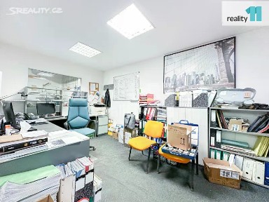 Pronájem výrobní haly, prostoru 556 m²