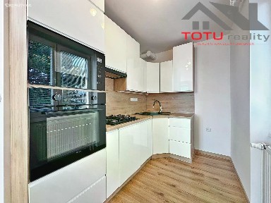 Pronájem bytu 3+kk 70 m²