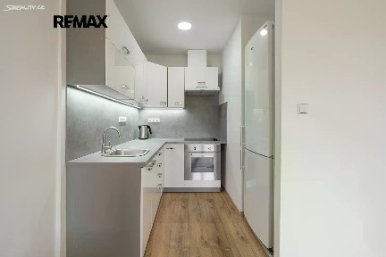Pronájem bytu 2+kk 49 m²