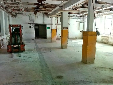 Pronájem skladového prostoru 193 m²