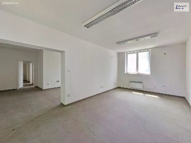 Pronájem kanceláře 144 m²