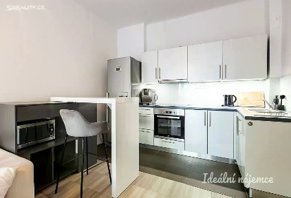 Pronájem bytu 2+kk 40 m²