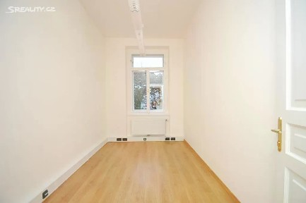Pronájem kanceláře 92 m²