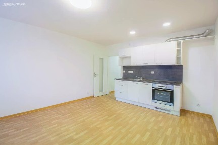 Pronájem bytu 2+kk 49 m²