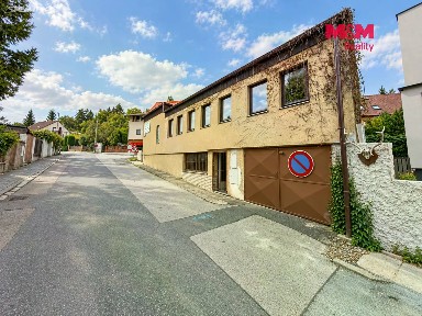 Prodej výrobní haly, prostoru 151 m²